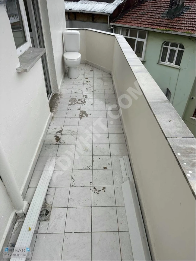 Apartment with 2 + 1 rooms, 100 square meters in Fevziçakmak.