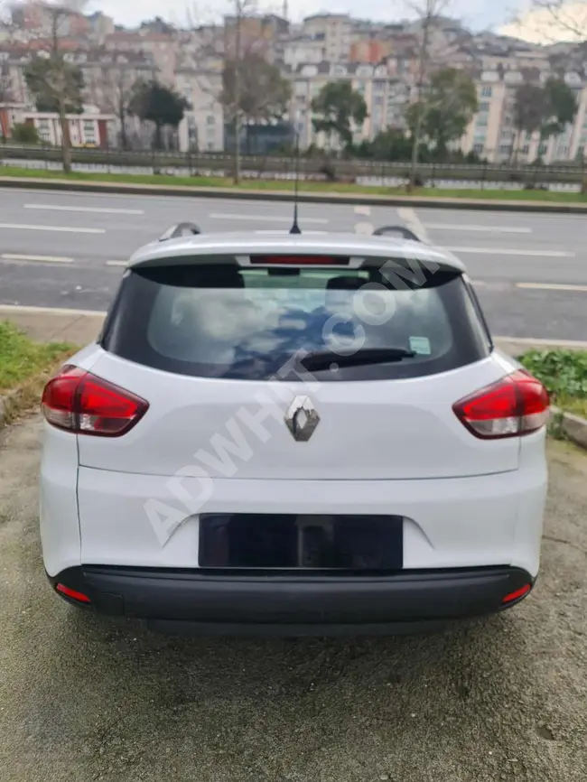 Renault Clio 2020 model, error-free without paint - 20% invoice