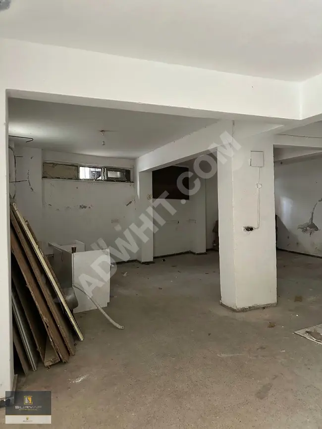 Warehouse for urgent sale with an area of 165 square meters on the main street in Ispartakule.