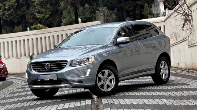 سيارة VOLVO XC60 PREMİUM موديل 2014 بقوة 181 حصان بدون دهان