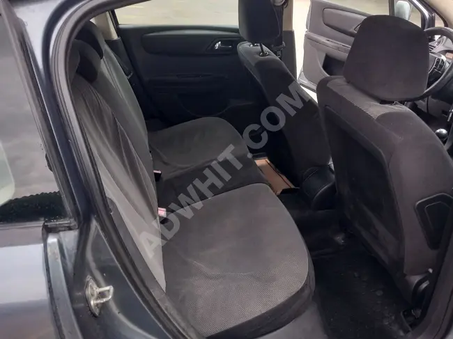 سيارة CITROEN C4 1.6 HDI موديل 2006 مع كل الميزات والمقايضة والدفع بالتقسيط متاح