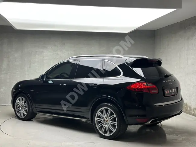 سيارة PORSCHE CAYENNE 3.0 موديل 2012 ديزل / تبريد / هواء / باكاج إلكتروني