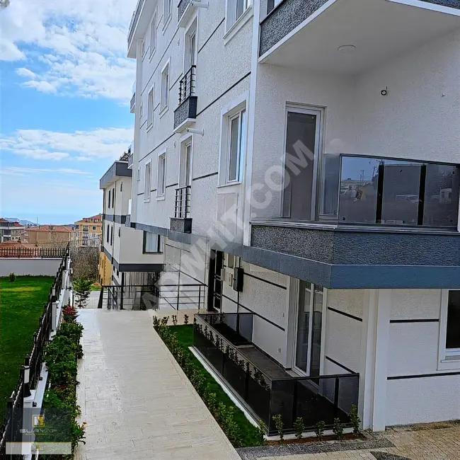 BEYLİKDÜZÜ KAVAKLI DA 2+1 KİRALİK DAİRE