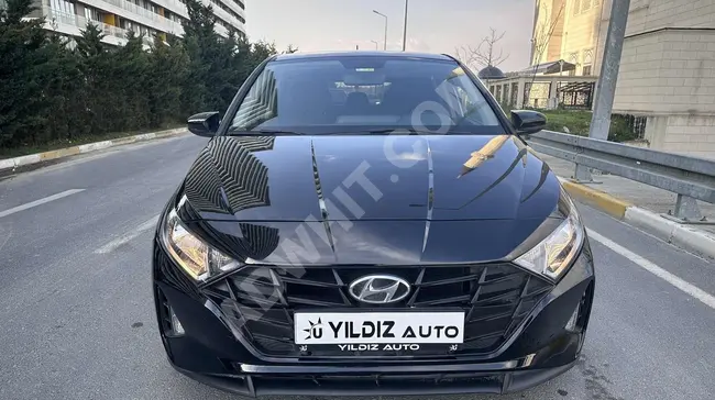 سيارة HYUNDAİ İ20 1.4 MPI موديل 2020 - أوتوماتيك، مُعتنى بها، بمسافة 87,000 كم.