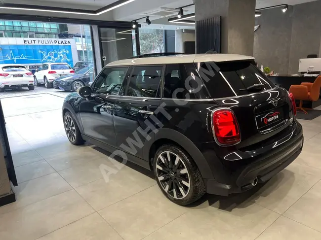 MINI COOPER 1.5 SIGNATURE Car Model 2023