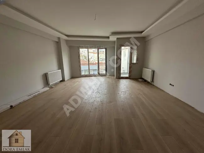 Apartment for sale near the metro in a first-class quality building with no prior use.