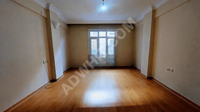 Apartment for rent, 2+1, 80 square meters, located on the middle floor.