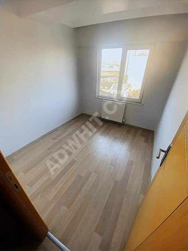 2+1 apartment in a residential complex with parking on the top floor in ÇAKMAK