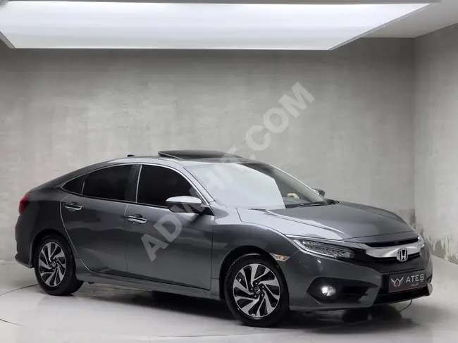 HONDA CIVIC Model 2019 - 49,000 km - Panoramic Sunroof - Financing at 1.79% interest rate