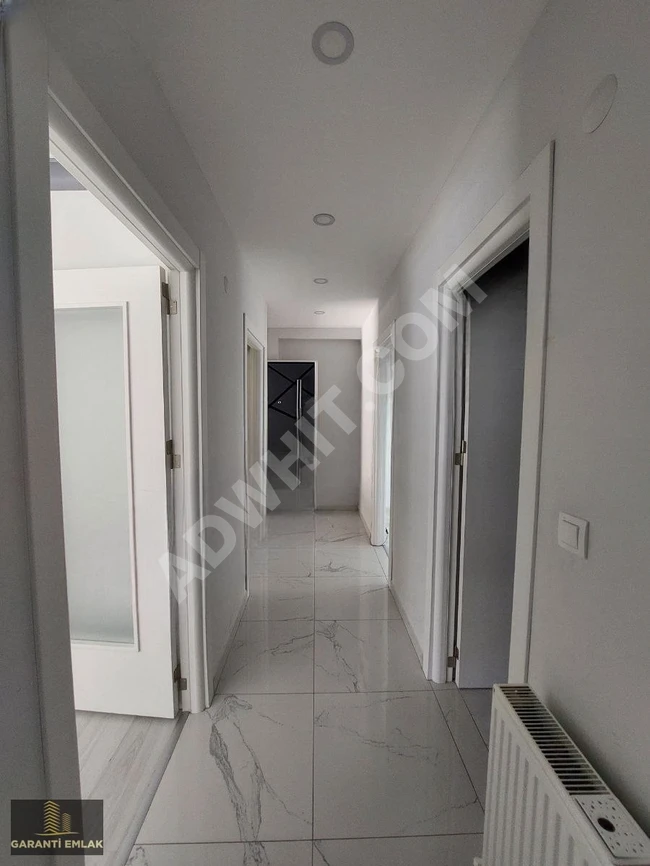 Independent office property with a separate entrance in YEŞİLOVA