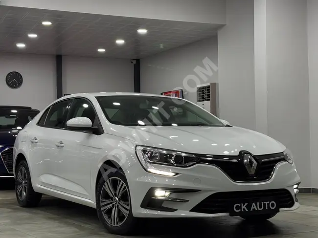 RENAULT MEGANE موديل 2023  عداد 38,000 كيلومتر 140 حصان بدون طلاء