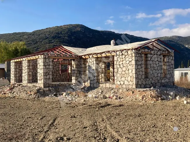 Unfinished villa for sale in KAŞ BEZİRGAN