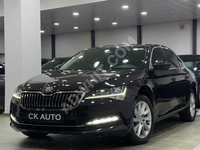 سيارة SKODA SUPERB 1.5 TSI PREMİUM موديل  2021  49,000 كم ناقل حركة DSG