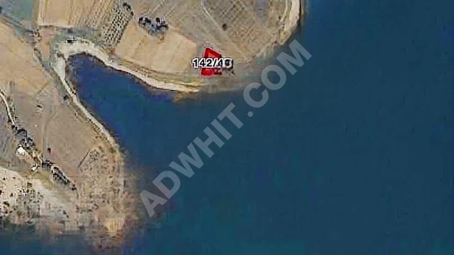 Land for investment in an excellent location for sale by AKANSU