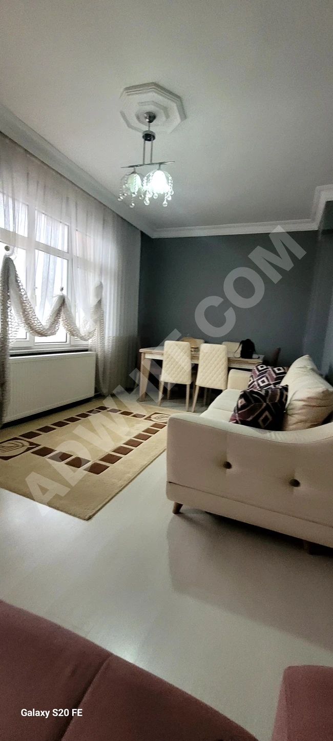 Apartment for sale in the center of KÜÇÜKÇEKMECE/HALKALI