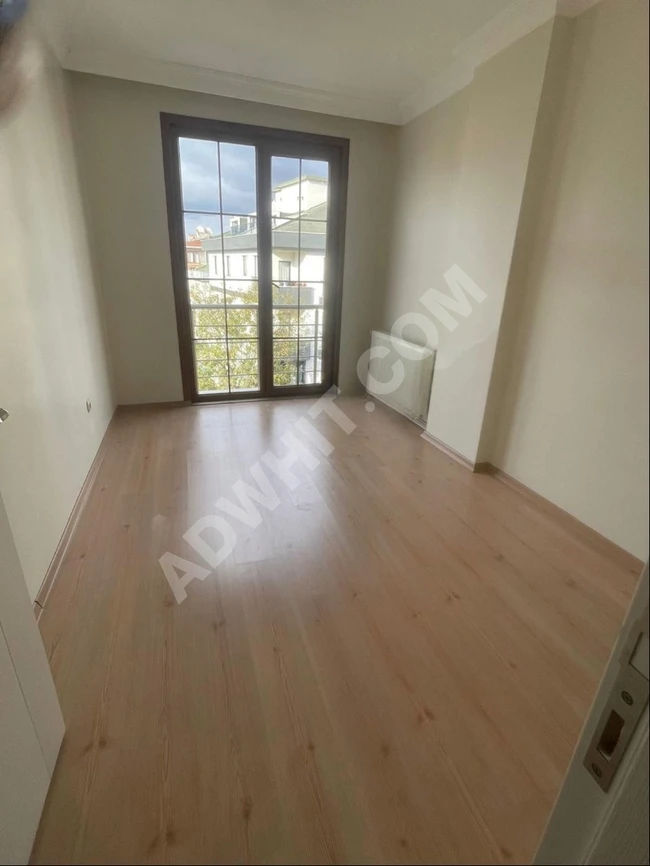 140 m² duplex apartment on the main street in Yunus Emre neighborhood