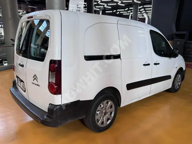 CITROEN BERLİNGO MAXİ موديل 2016    فاتورة  20٪ نظيفة للغاية