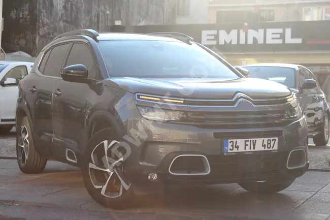 Citroen C5 Model 2022 with a glass roof, electric charging, speed tracking, and blind spot.