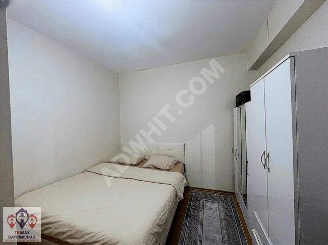 Fully furnished 1+1 apartment for rent in a complex.