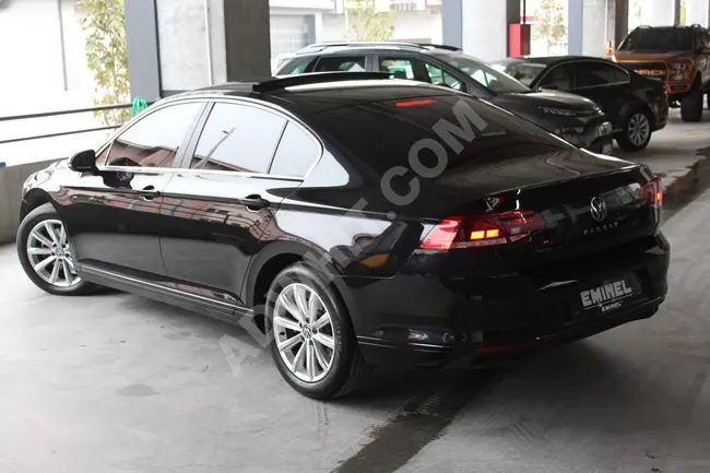 VW PASSAT 1.5 TSI BUSİNESS- موديل  2022 سقف بانوراما-بدون طلاء