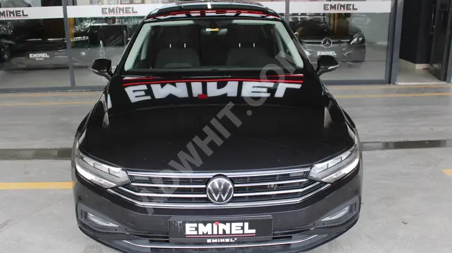 VW PASSAT 1.5 TSI BUSİNESS- موديل  2022 سقف بانوراما-بدون طلاء