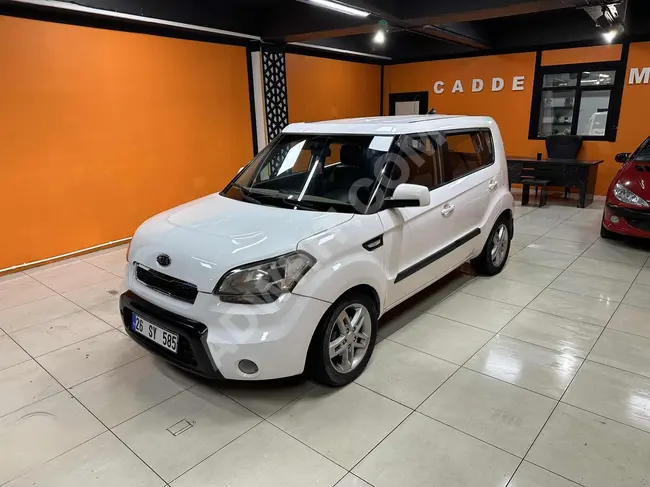 2011 KIA SOUL Family Car with 87,000 Kilometers, includes an accident report valued at 32,000 and maintenance valued at 100,000.