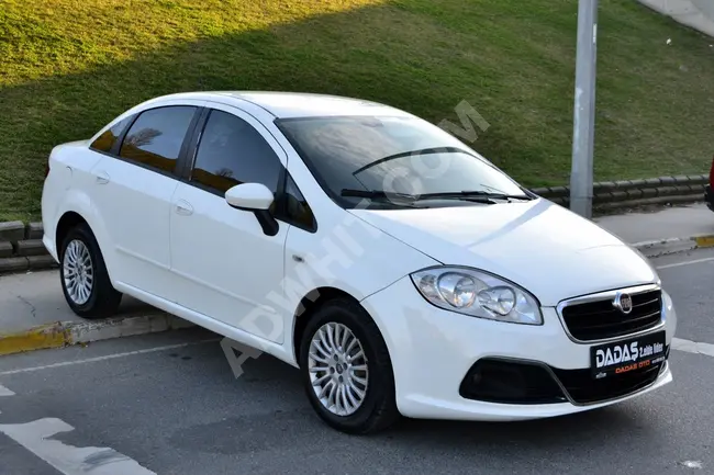 سيارة Fiat Linea 1.3 Multijet موديل 2012 - هيكل جديد - بمسافة 232.000 كم - بدون خطأ