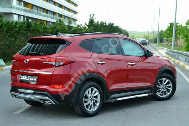 سيارة Hyundai Tucson موديل 2016 بمسافة 73 ألف كم سقف زجاجي بقوة 132 حصان بدون طلاء