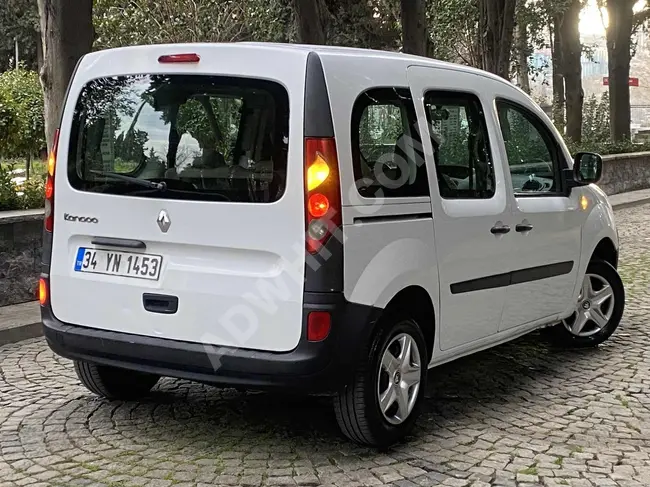 RENAULT KANGO 3  1*5 DCİ موديل 2010  بحالة جيدة  85حصان ديزل، مكيف، 400000كم.