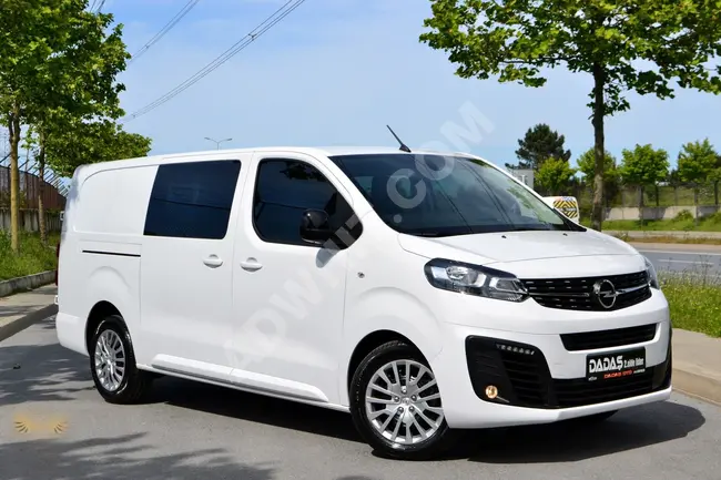 Opel Vivaro ELEGANCE XL 2024 model, long chassis, 6,001 km, 5+1 seats, with 20% VAT.