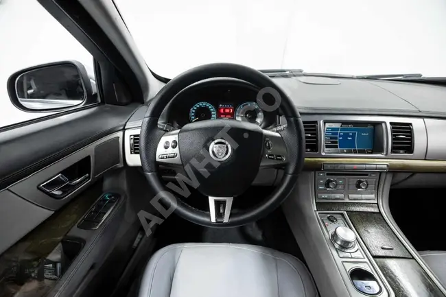 سيارة JAGUAR XF موديل 2008 مع فتحة سقف / حالة ممتازة بدون مصاريف...