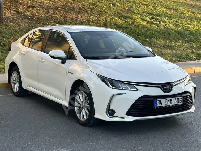 سيارة Corolla 1.8 Hybrid موديل 2021  متابعة المسار المروري، مانع الاصطدام - 1.99 قرض  كيلومترات منخفضة