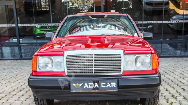 ADA CAR'DAN 1987 MERCEDES 250 D EMSALSİZ TEMİZLİKTE