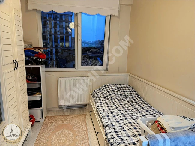 3 + 1 apartment with a lake view in a complex in the K.ÇEKMECE area of ISTANBUL HOUSE