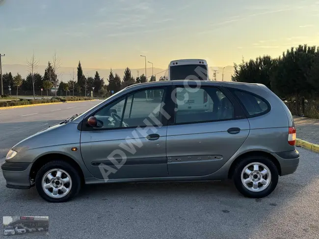 Renault SCENIC 2.0 RXT - Model 1999 - 235,000 km