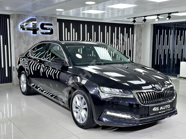 سيارة SKODA SUPERB PREMIUM 1.5 TSI DSG موديل 2022