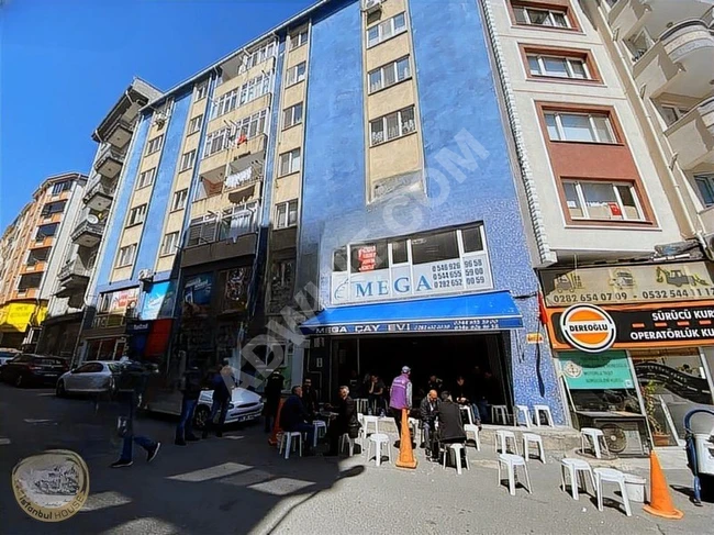 Shop opportunity for rent in Çorlu, consisting of 3 sections and equipped with ATMs.