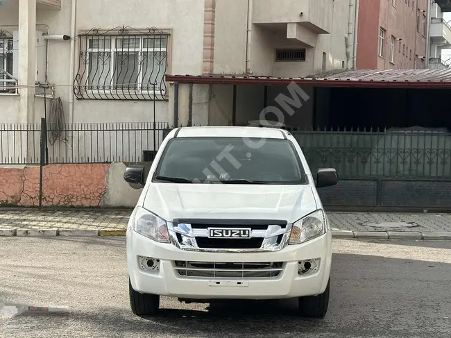 Isuzu  D MAX 2.5 4*2 - موديل 2017 - لا تحتاج مصاريف