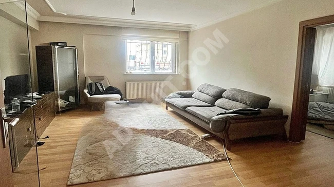 A spacious 1+1 apartment within a boutique complex, 3 minutes to the metrobus with parking from BEYLİKDÜZÜ.