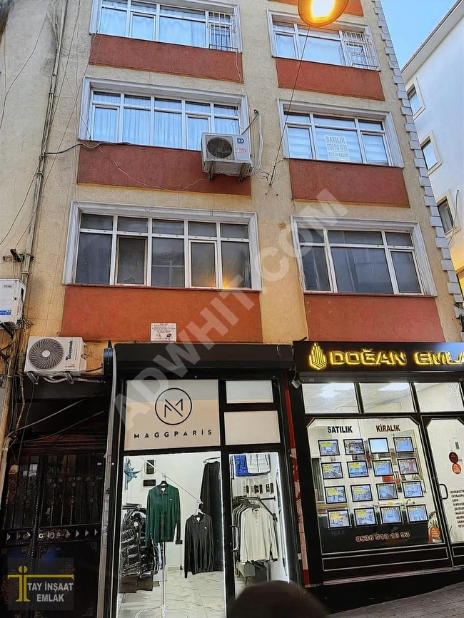 Apartment for rent 2+1 with an area of 100 square meters on the first floor, one minute away from K.M. Paşa Square.