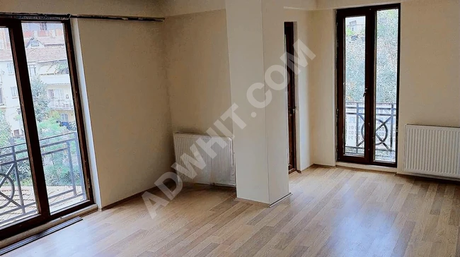 2+1 apartment with a closed kitchen and a southern frontage, 85 m².