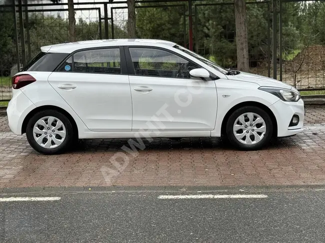 سيارة Hyundai i20 1.4 MPI Jump موديل 2018 - بنزين أوتوماتيك بدون تغيير.