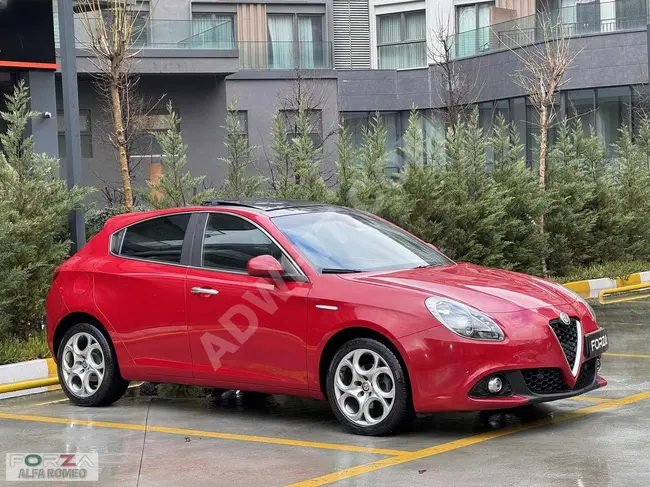 Alfa Romeo Giulietta موديل 2017 بقوة 90 كم    صيانة في الخدمة المعتمدة سقف زجاجي  من FORZA