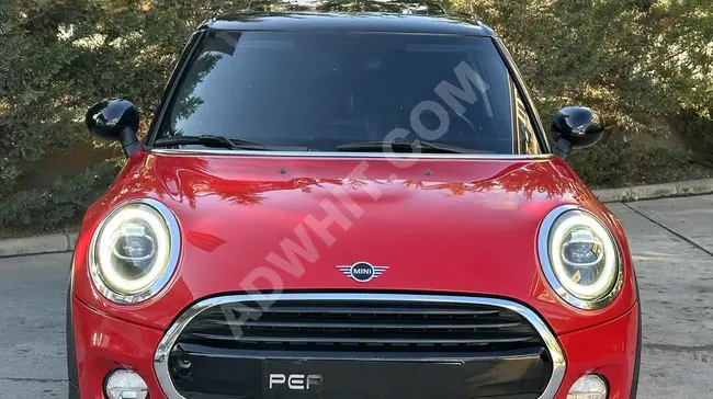 MINI COOPER car 1.5D model 2019 - 95 km distance, color "Red"