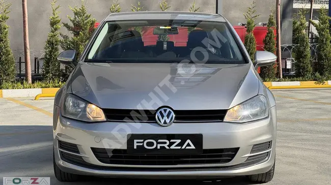 Volkswagen Golf 1.2 TSi Model 2013, MİDLİNE PLUS with regular maintenance for sale by FORZA AUTO