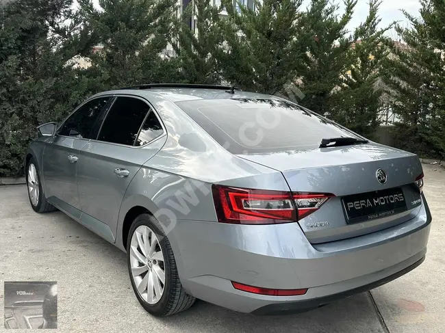 سيارة SKODA SUPERB 1.6TDI PRESTIGE موديل 2016 - سقف بانوراما