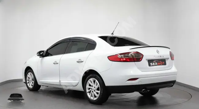 Fluence 2015 model automatic car (with possibility of installment payments via a debt book)