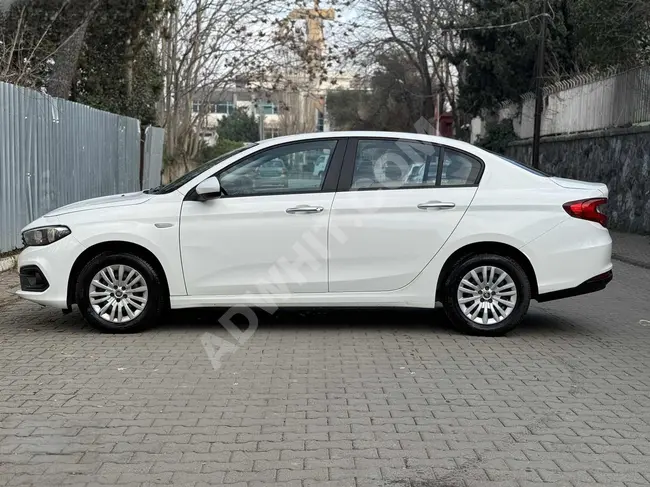 FIAT EGEA 1.6 MULTIJET EASY model 2022 with a distance of 79,000 km