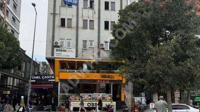 Building for sale in Bağcılar Square