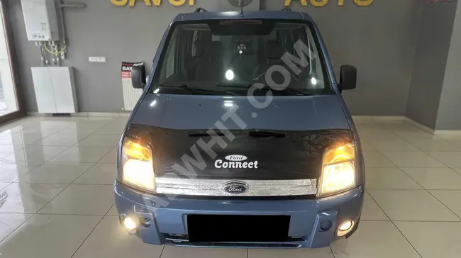 Ford Tourneo Connect موديل  2006 بابيين جانبيين الوحيدة بهذا السعر  .